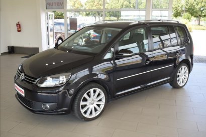 Volkswagen Touran 2,0 TDi, HIGHLINE,DSG+F1,NAVI,