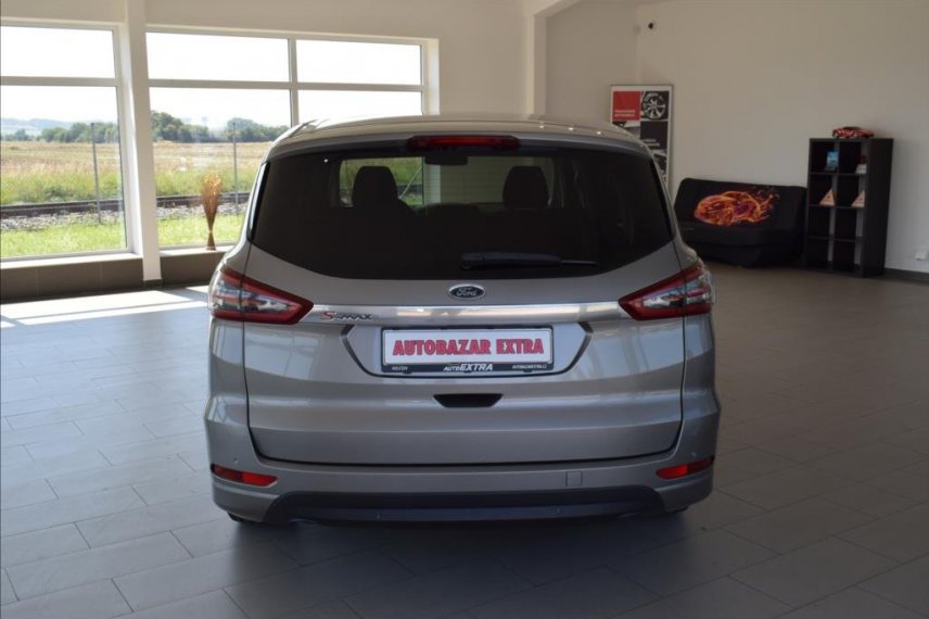 Ford S-MAX galerie