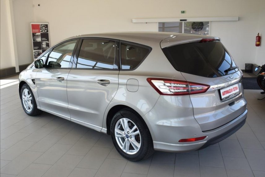 Ford S-MAX galerie