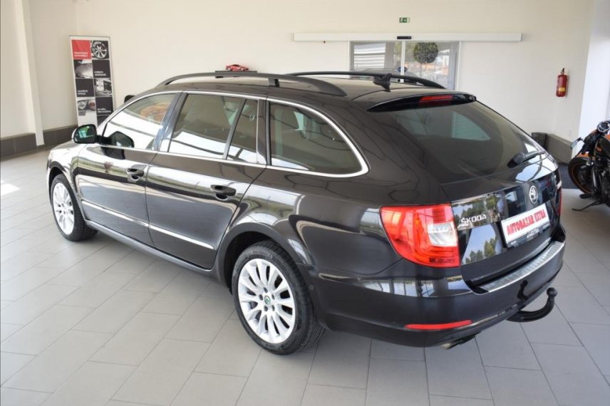 Škoda Superb galerie