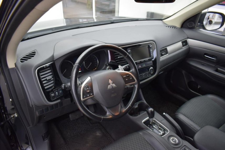 Mitsubishi Outlander galerie