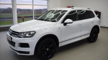 Volkswagen Touareg 3,0 TDI,R-Line,DSG,ACC,kůže,ČR,