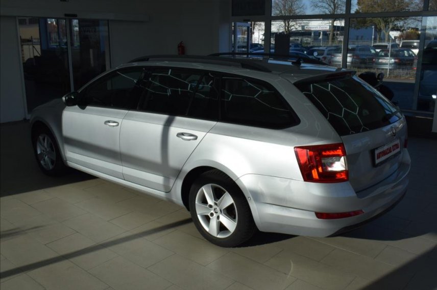 Škoda Octavia galerie