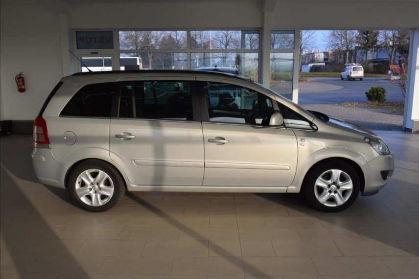 Opel Zafira galerie