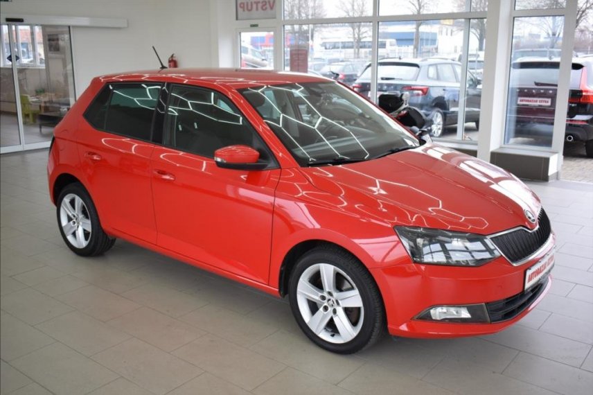 Škoda Fabia galerie