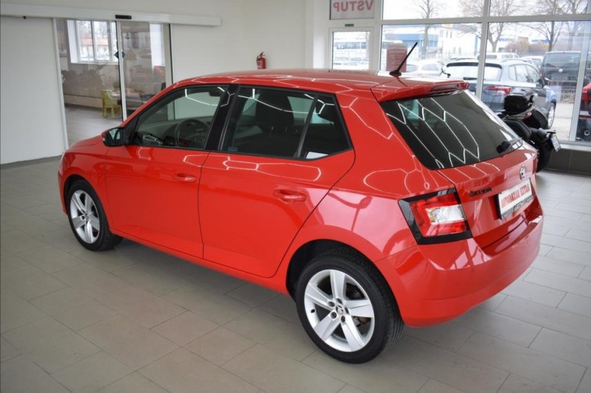 Škoda Fabia galerie