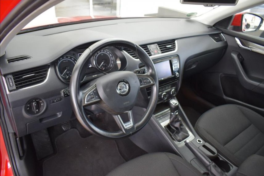 Škoda Octavia galerie