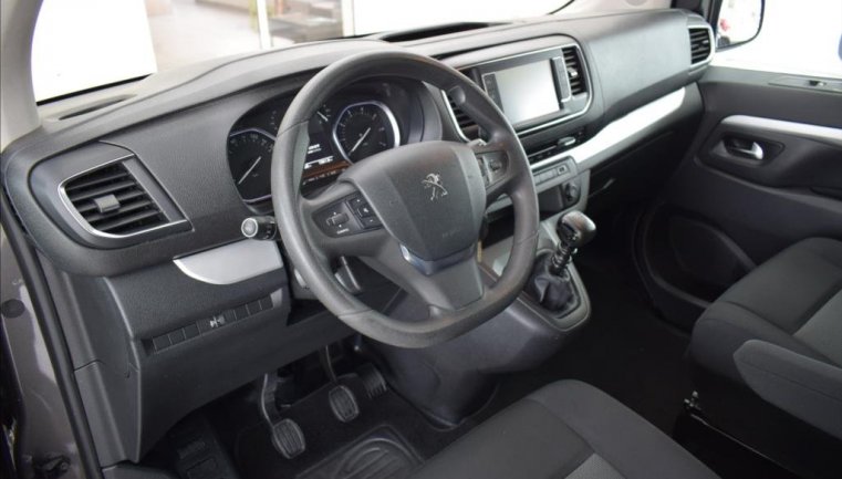 Peugeot Traveller