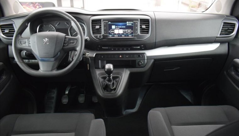 Peugeot Traveller