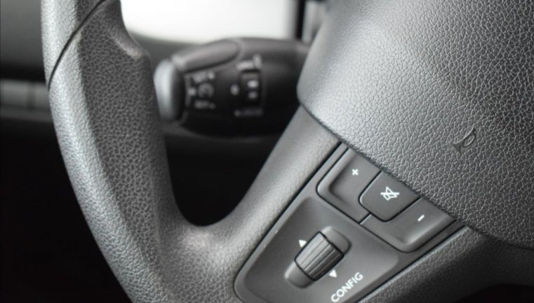 Peugeot Traveller
