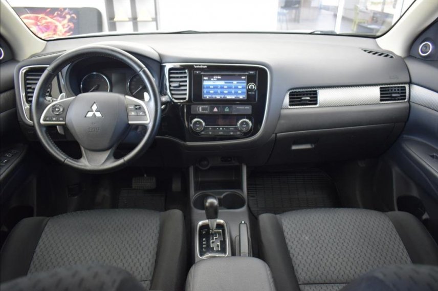Mitsubishi Outlander galerie