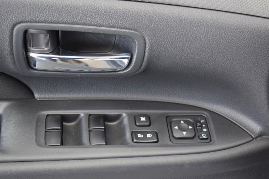 Mitsubishi Outlander galerie
