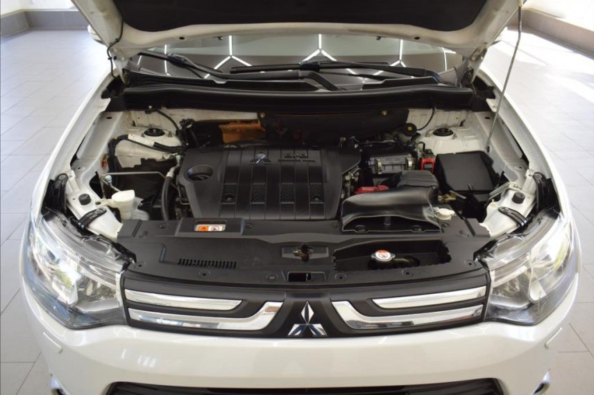 Mitsubishi Outlander galerie