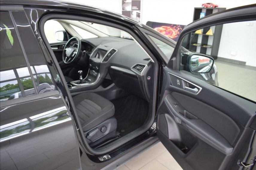 Ford S-MAX galerie