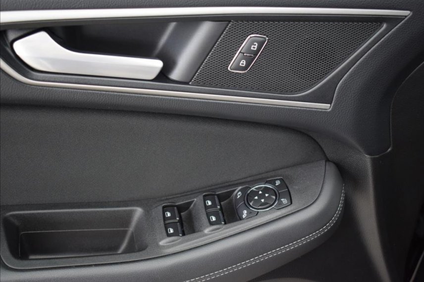 Ford S-MAX galerie