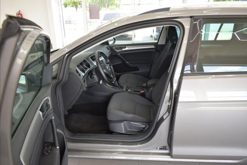 Volkswagen Golf galerie