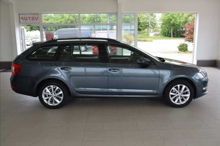 Škoda Octavia galerie