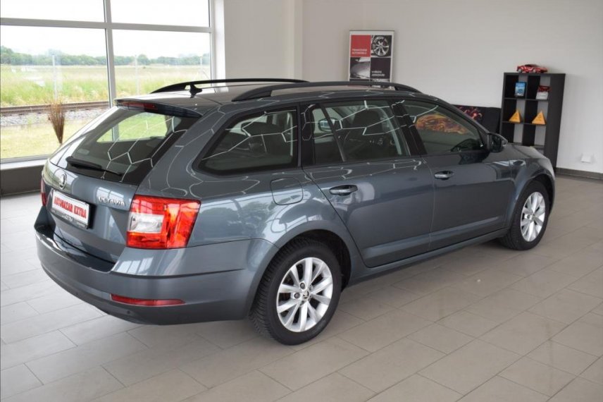 Škoda Octavia galerie