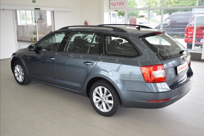 Škoda Octavia galerie