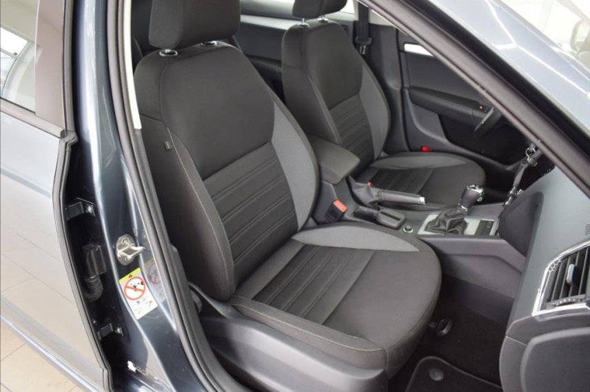 Škoda Octavia galerie