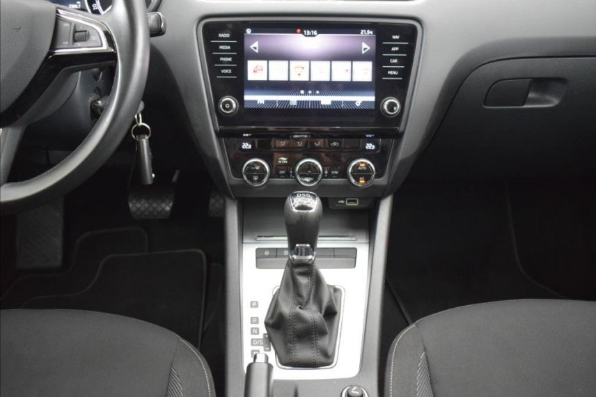 Škoda Octavia galerie