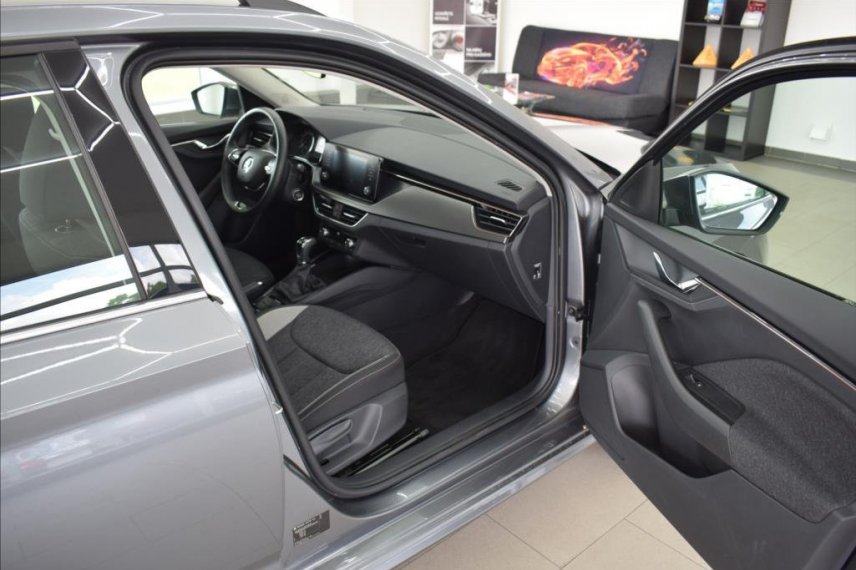 Škoda Kamiq galerie