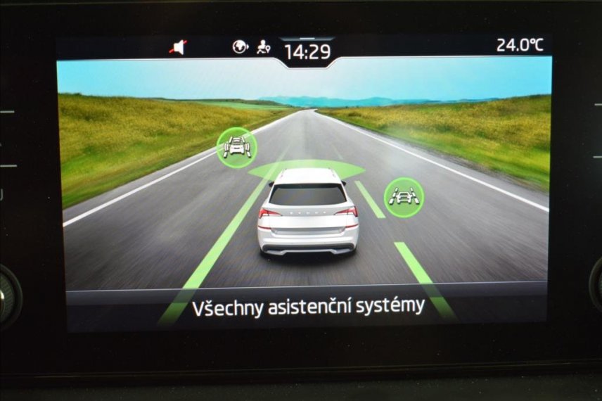 Škoda Kamiq galerie