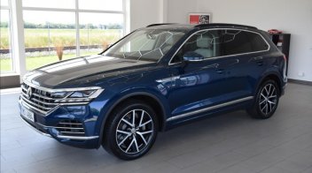 Volkswagen Touareg 4,0 V8 TDi,DSG+F1,FULL LED,DPH,
