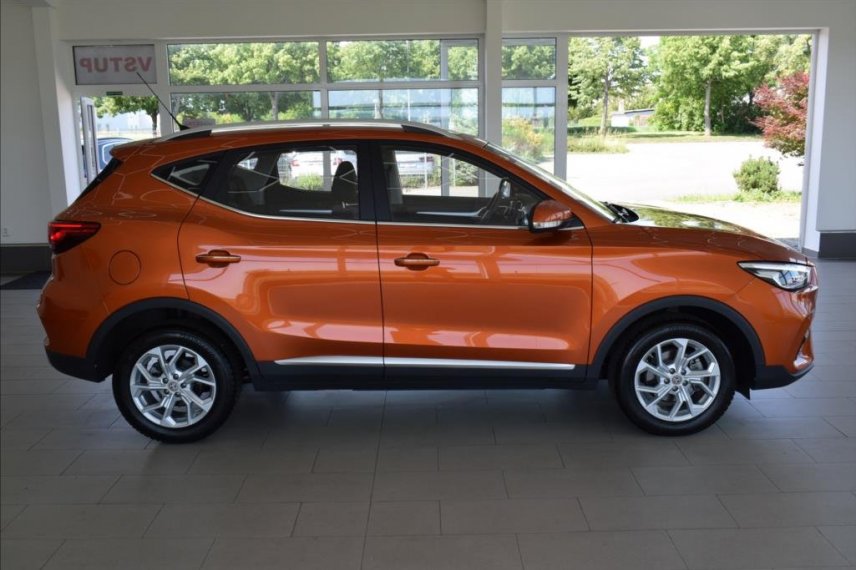 MG ZS galerie