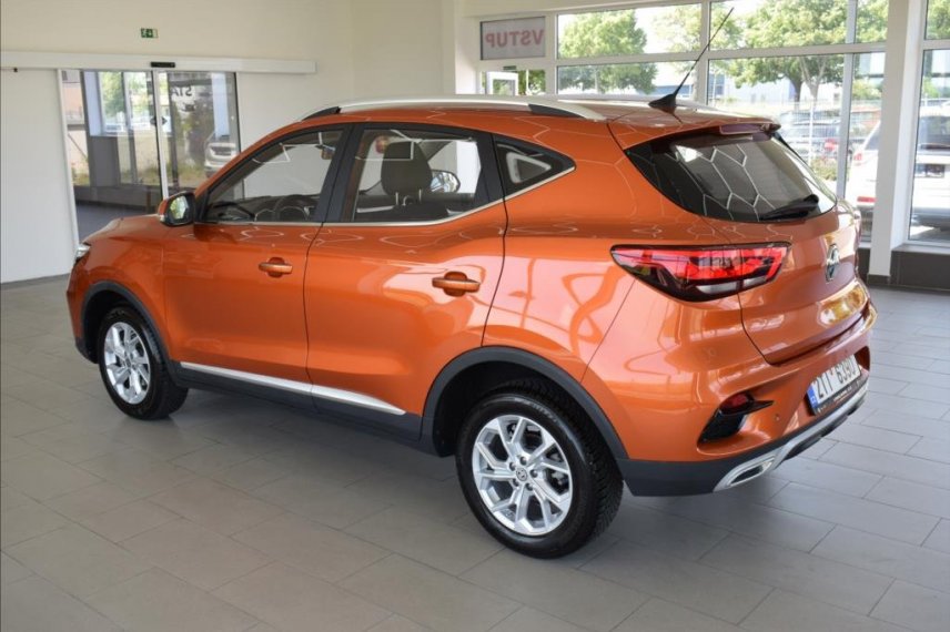 MG ZS galerie