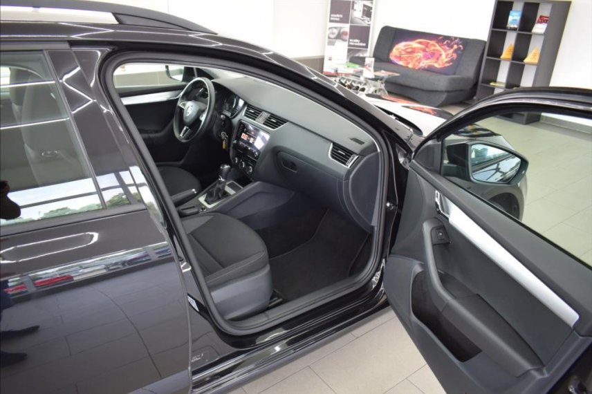 Škoda Octavia galerie