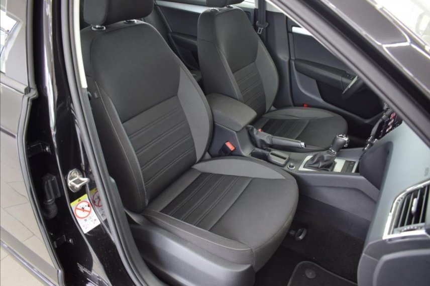Škoda Octavia galerie