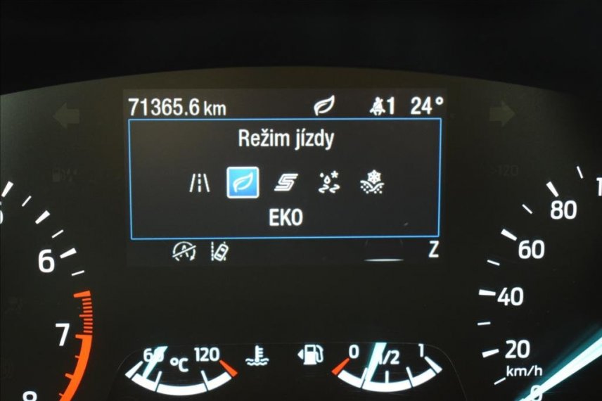 Ford Kuga galerie
