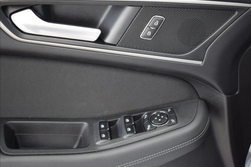 Ford S-MAX galerie