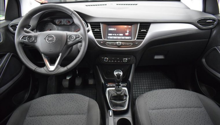 Opel Crossland X