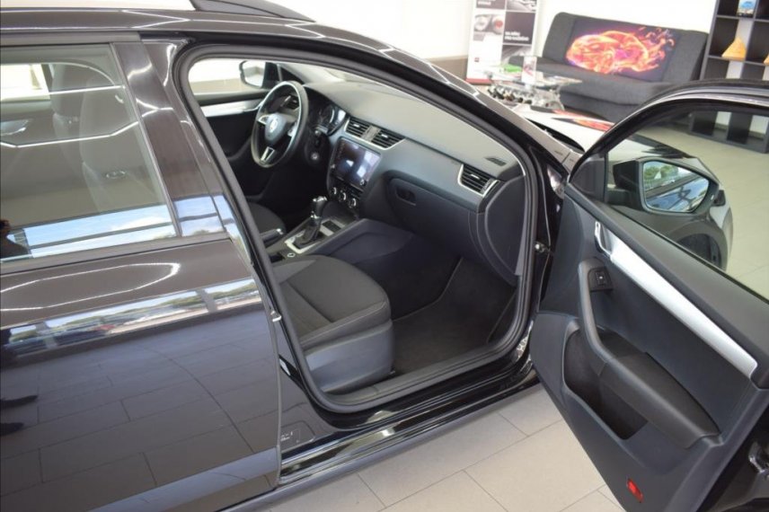 Škoda Octavia galerie
