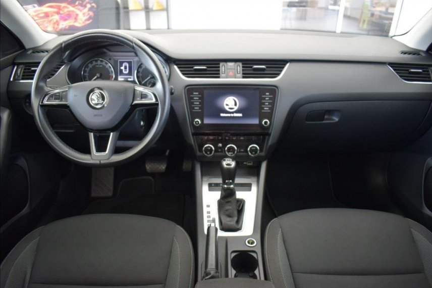 Škoda Octavia galerie
