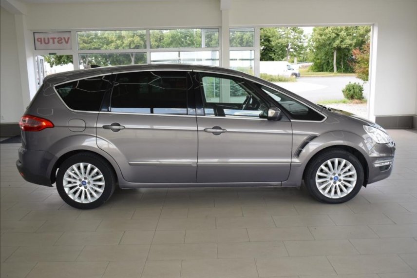 Ford S-MAX galerie