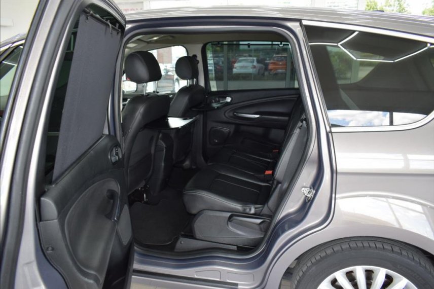 Ford S-MAX galerie