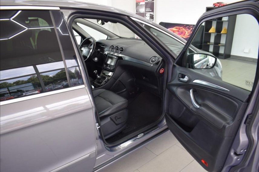 Ford S-MAX galerie