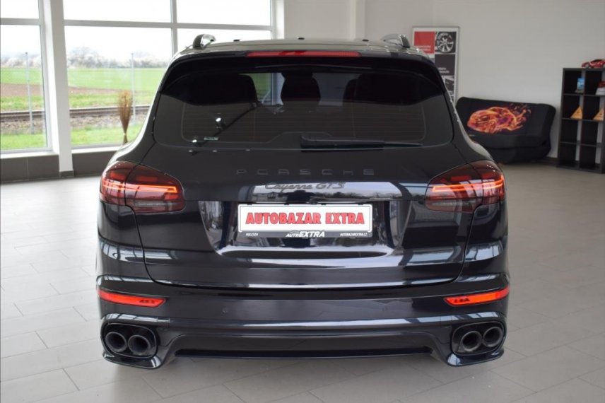 Porsche Cayenne galerie