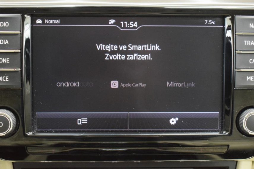 Škoda Superb galerie