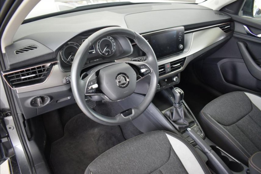 Škoda Kamiq galerie
