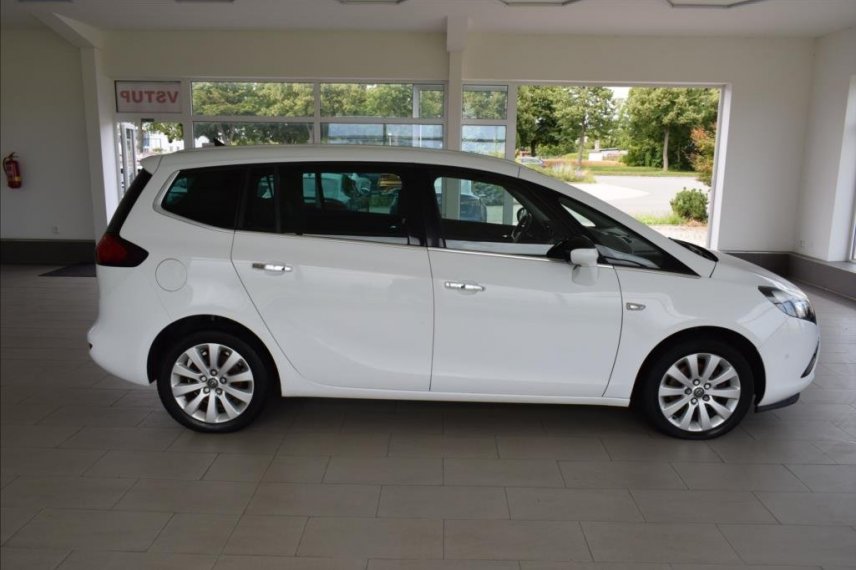 Opel Zafira galerie