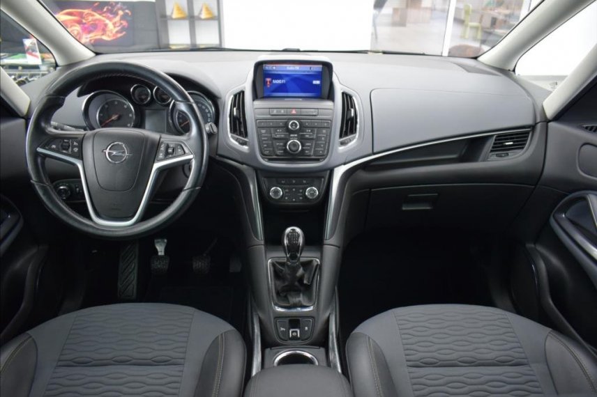 Opel Zafira galerie