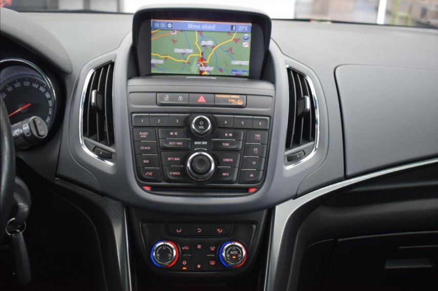 Opel Zafira galerie