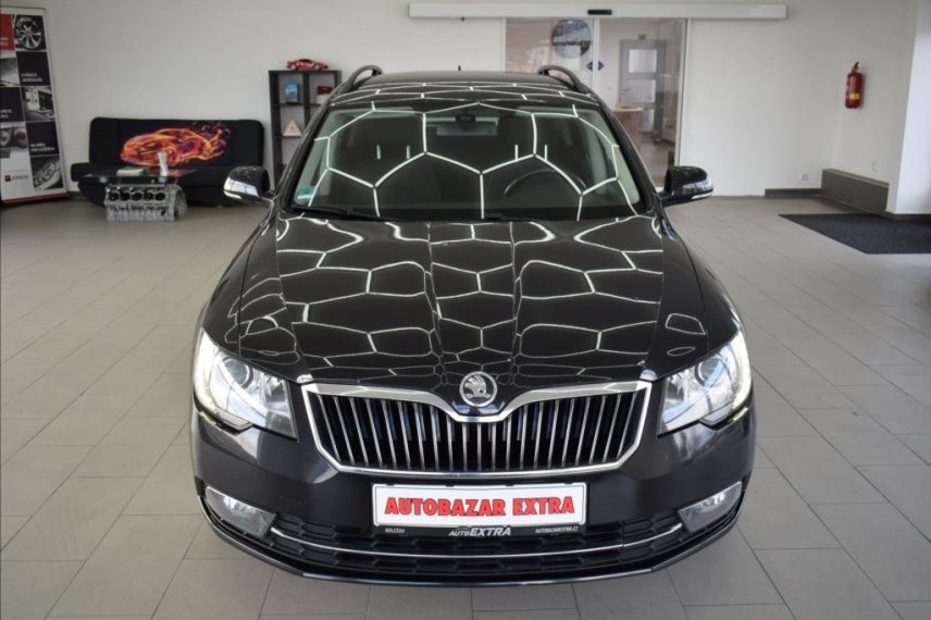 Škoda Superb galerie