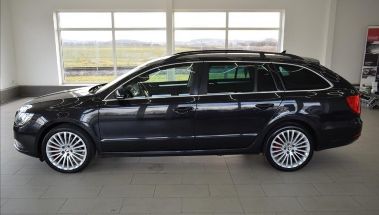 Škoda Superb