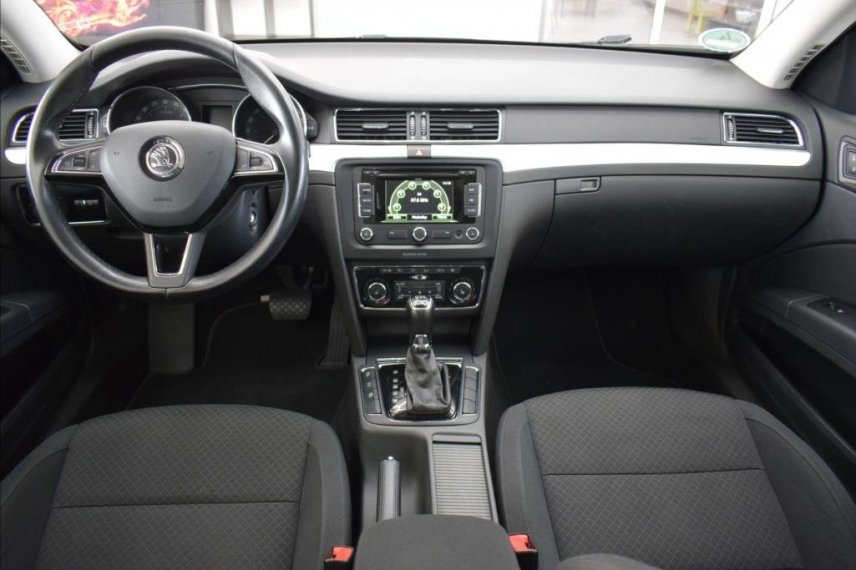 Škoda Superb galerie