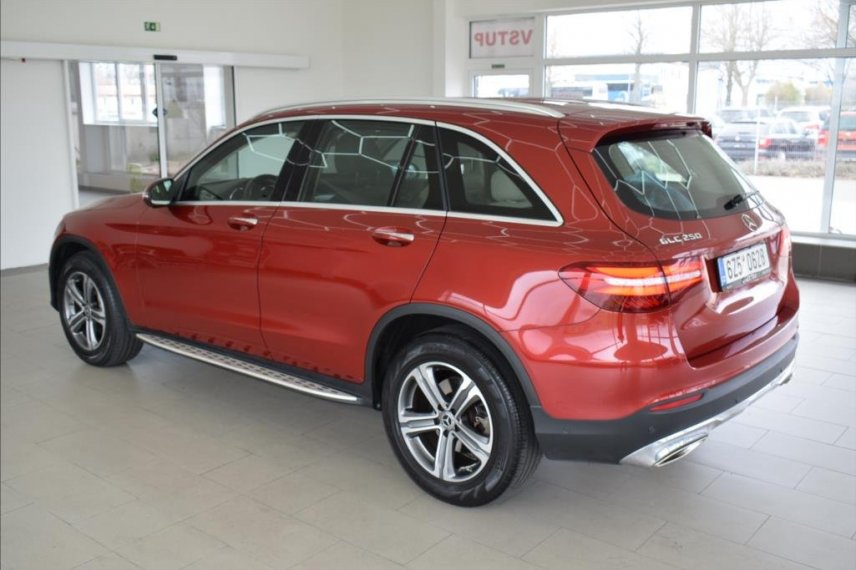 Mercedes-Benz GLC galerie
